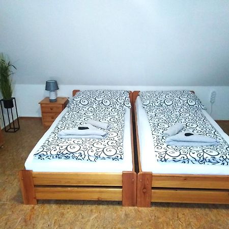 Penzion U Dvojice Нове Место-на-Мораві Екстер'єр фото