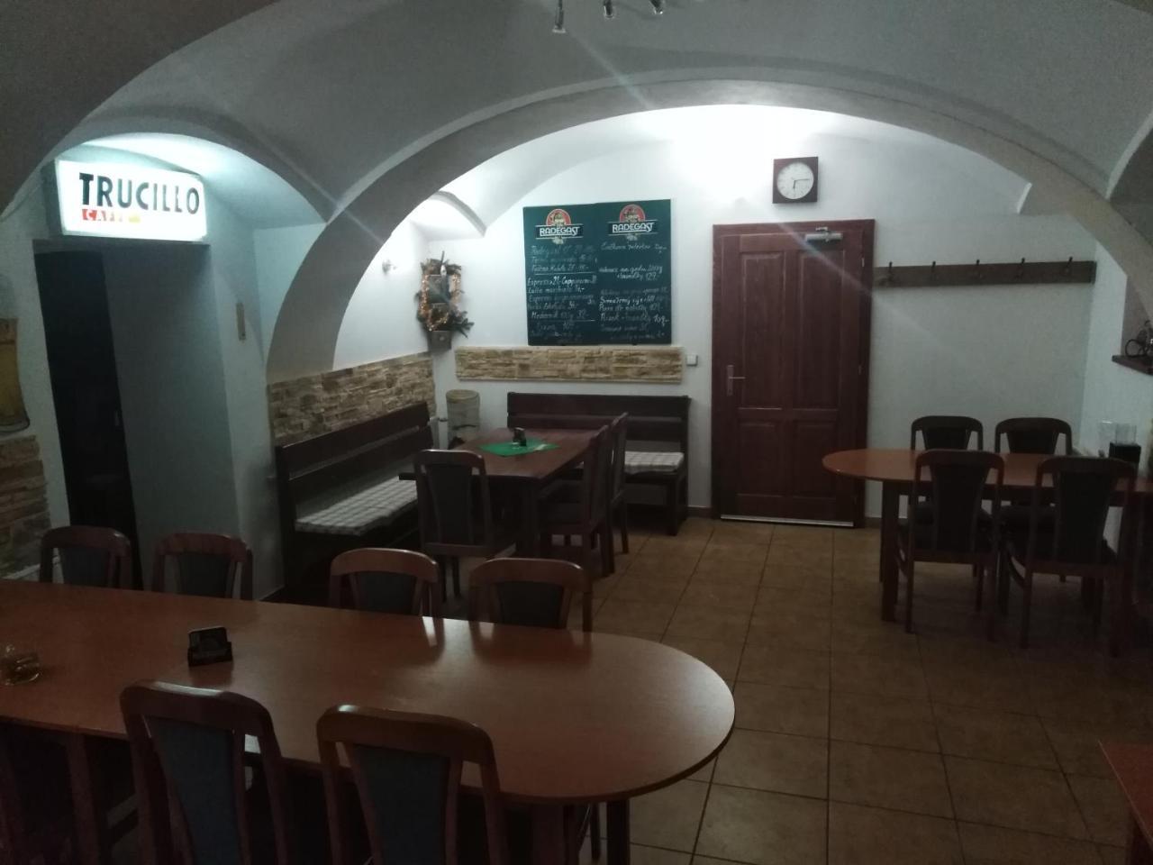 Penzion U Dvojice Нове Место-на-Мораві Екстер'єр фото